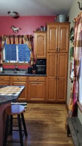 oak-kitchen-outdated-renovation