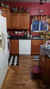 oak-kitchen-outdated-renovation