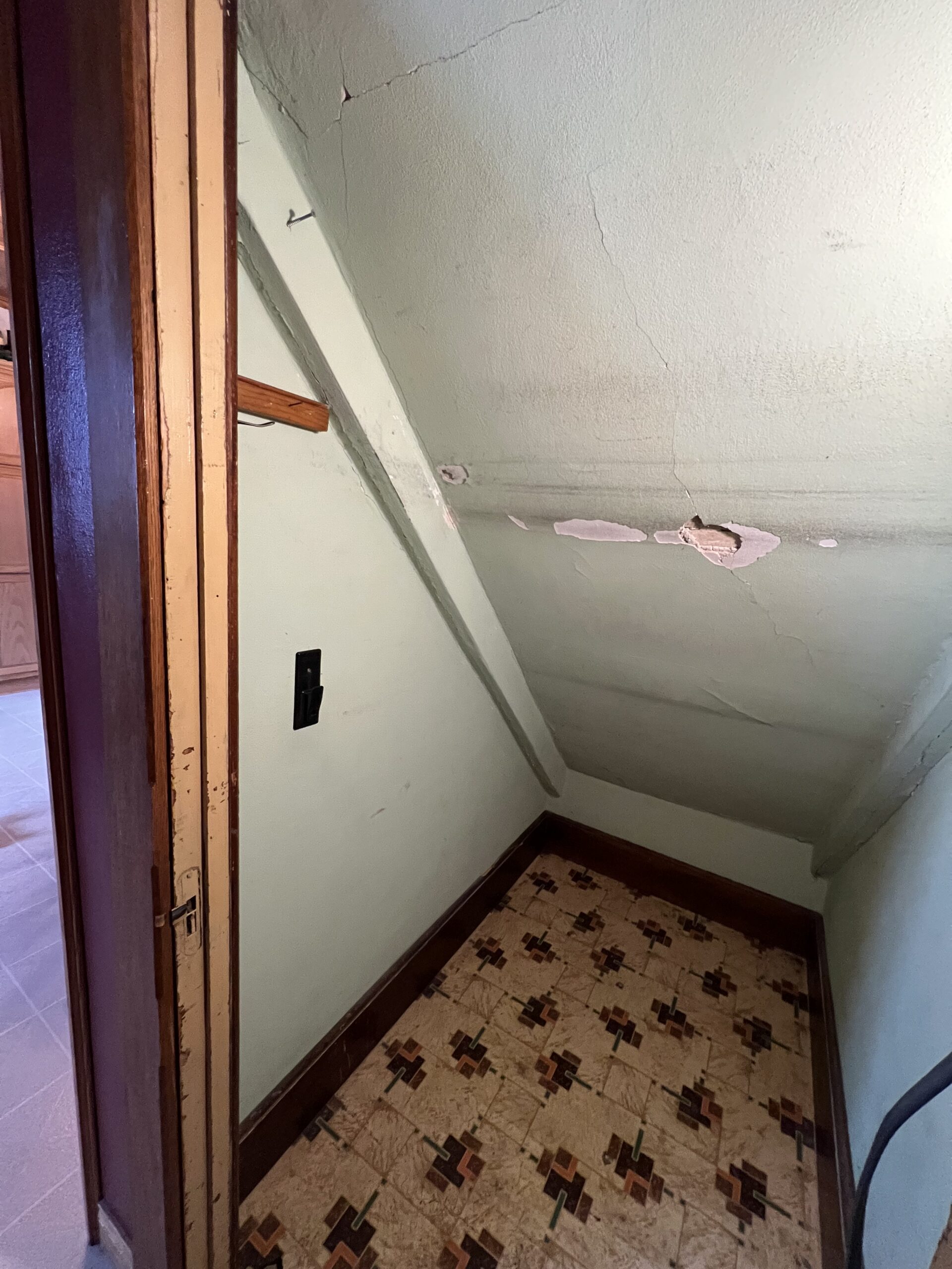 under-stairs-closet-renovation-plaster-removal
