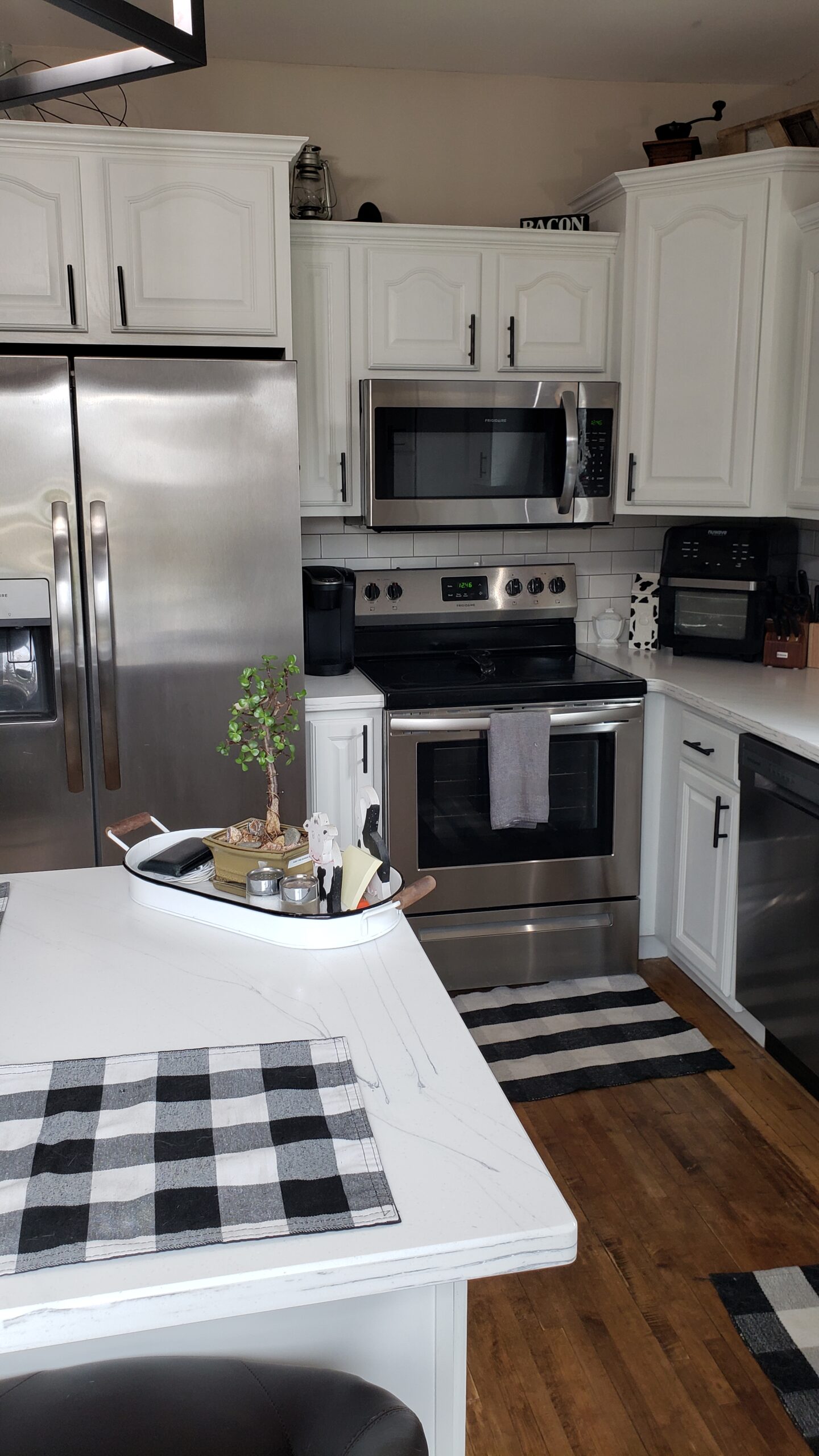 white-kitchen-modernized-oak-new-refreshed-updated