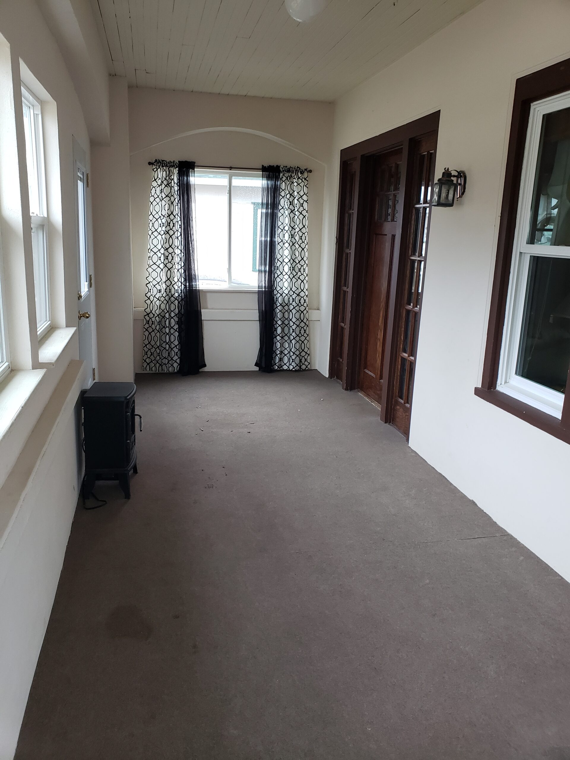 enclosed-porch-3-season-renovation
