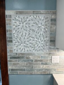 blue-beach-modern-white-kitchen-backsplash