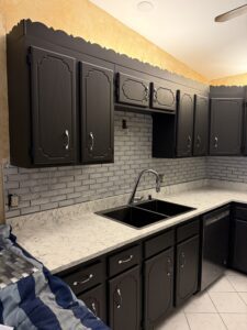 glass-tile-backsplash-mirror